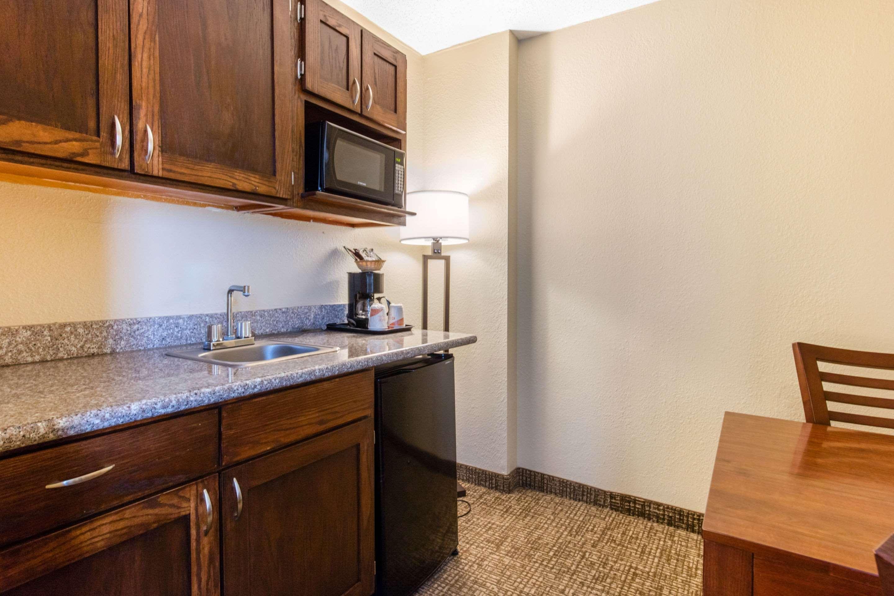 Comfort Inn & Suites Airport Little Rock Zewnętrze zdjęcie