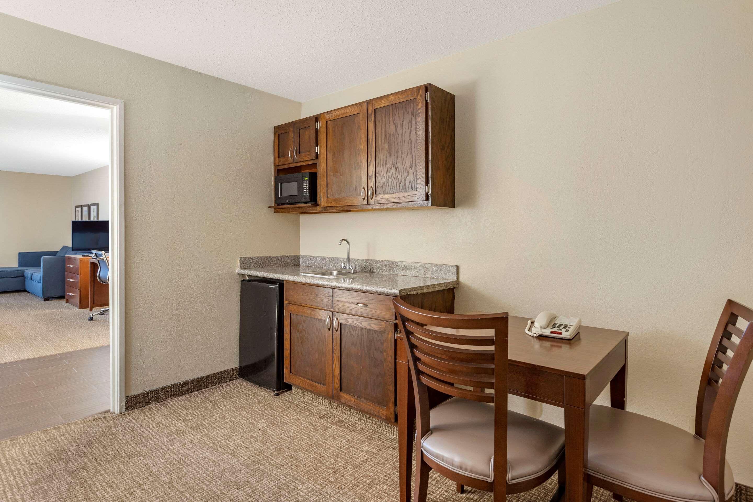 Comfort Inn & Suites Airport Little Rock Zewnętrze zdjęcie